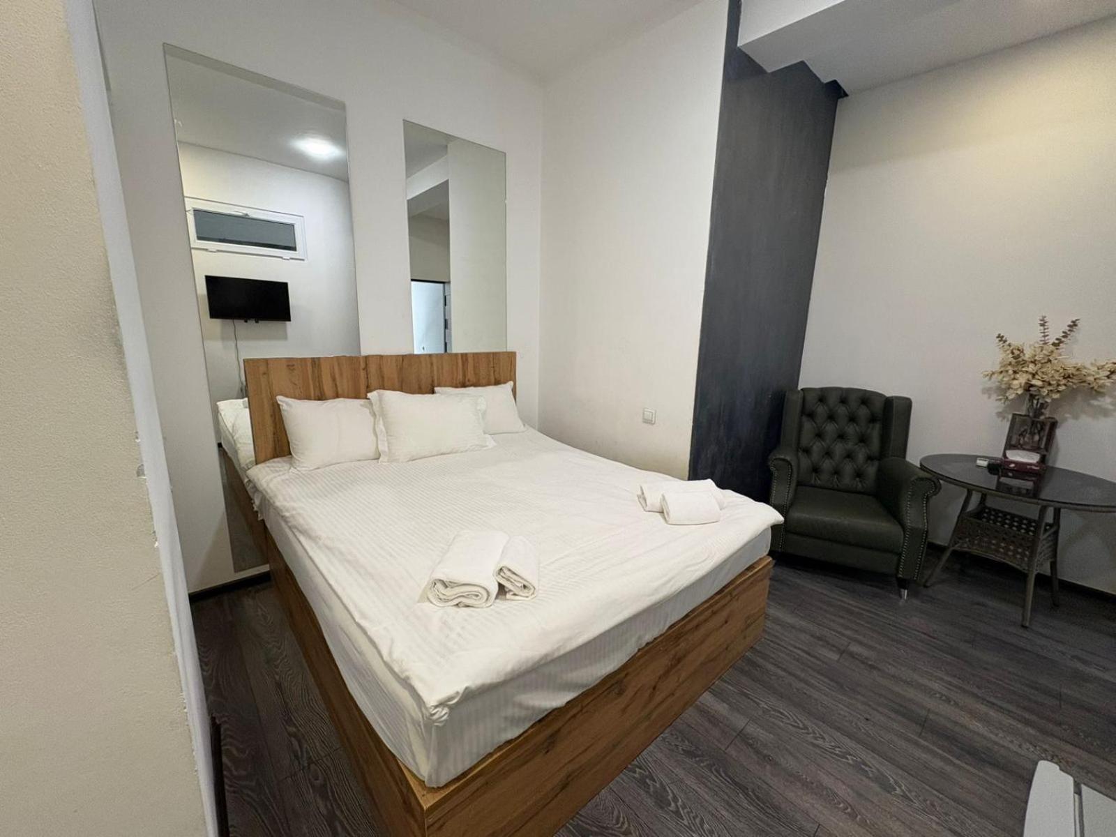 Tumanyan It Hotel Erévan Extérieur photo